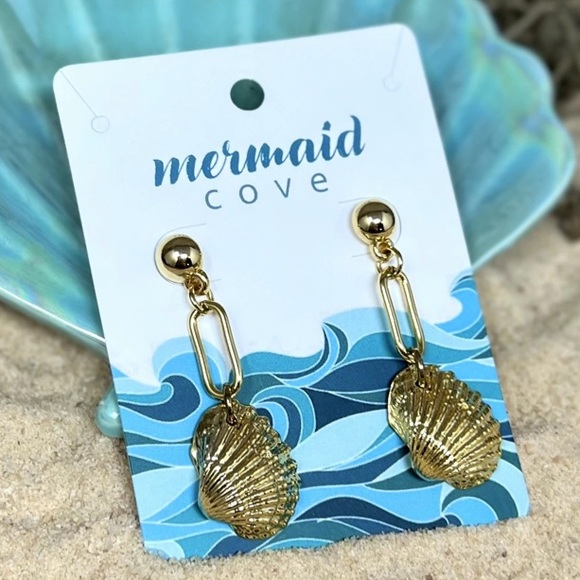 CONCHAL Drop Earrings- Gold - Picture 2 of 2